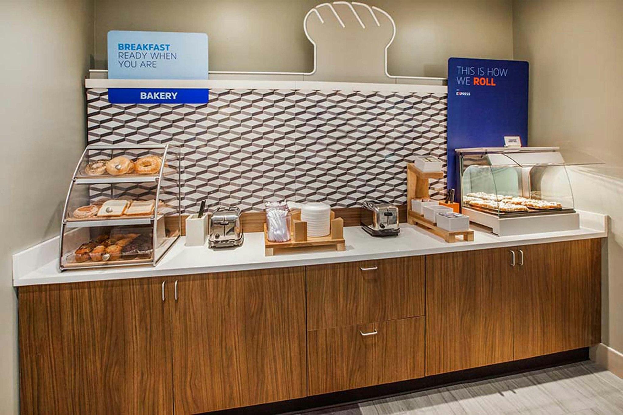 Holiday Inn Express Hotel & Suites Everett By IHG 写真