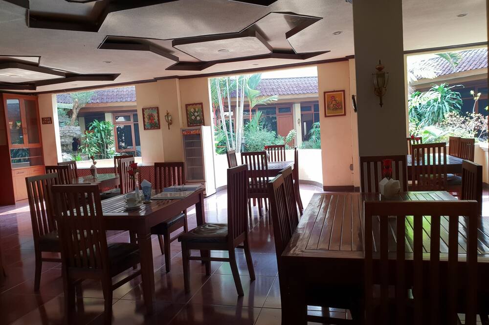 ホテル デクール バンドン 写真