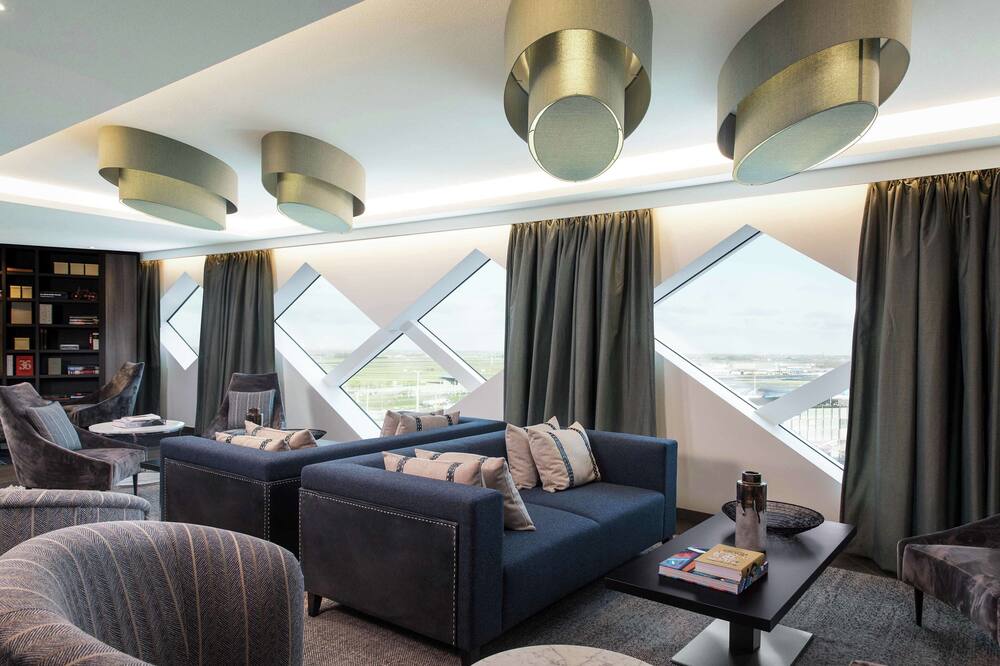 ヒルトン アムステルダム エアポート スキポール 写真