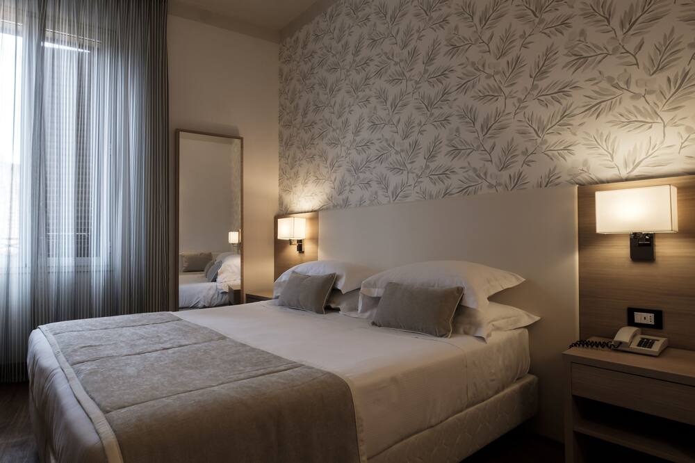 Hotel Accademia 写真