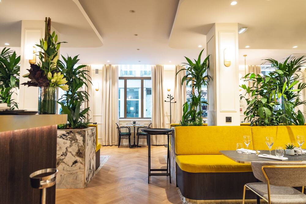 ホテル デ ヴォージュ BW プレミア コレクション 写真