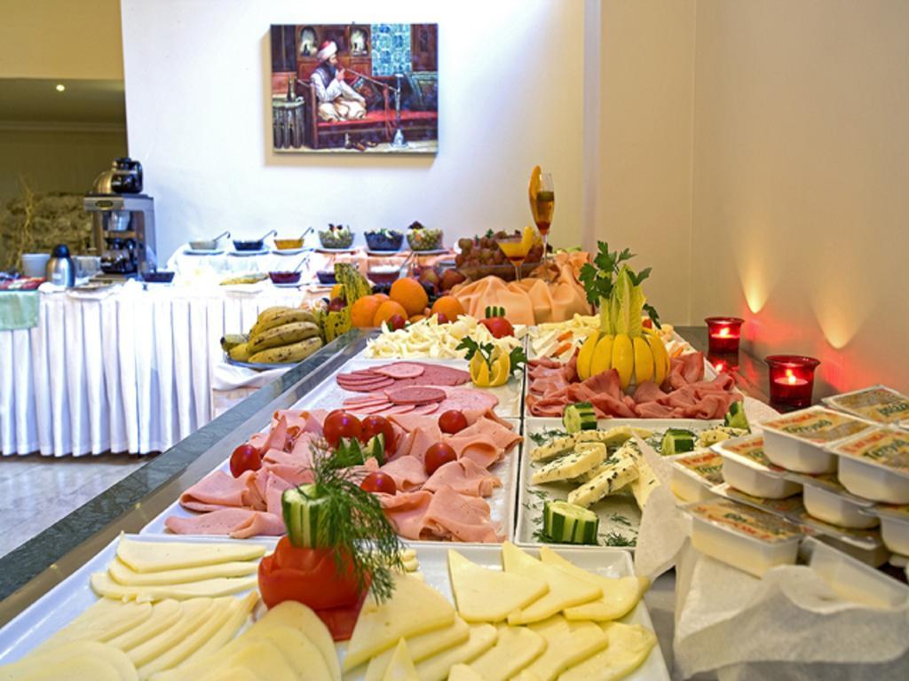 アクラ ホテル 写真