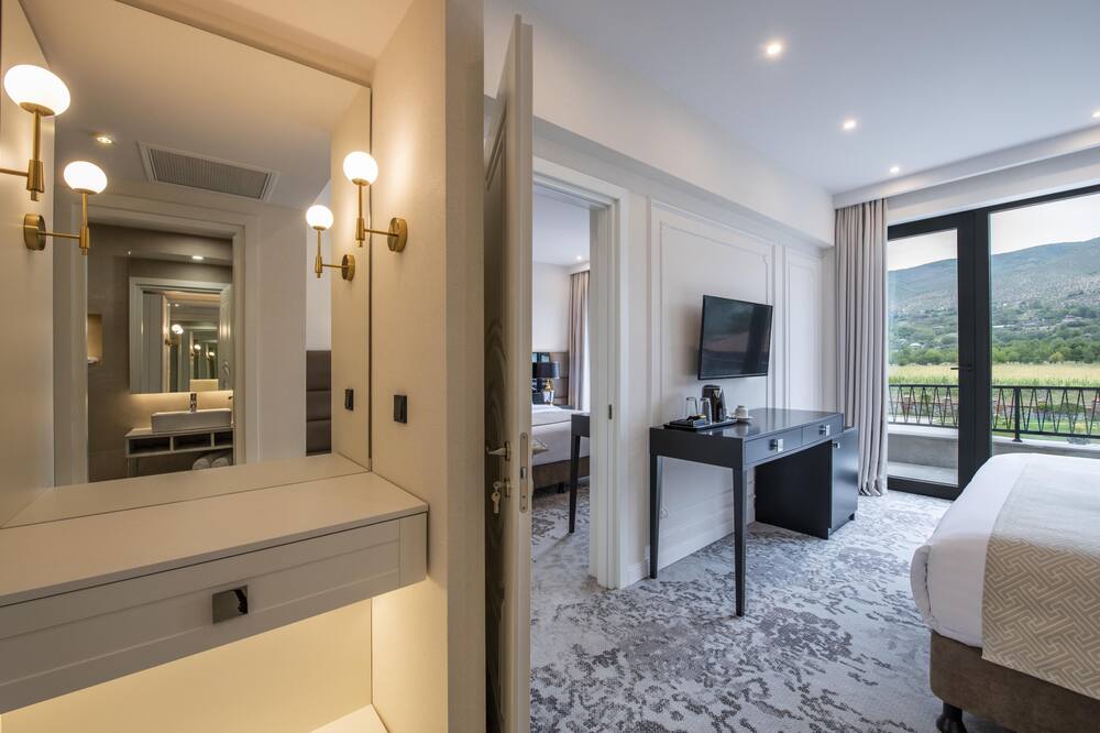 ヴィラ モサヴリ 写真