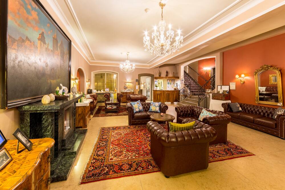 Historik Hotel Goldener Hirsch Rothenburg 写真