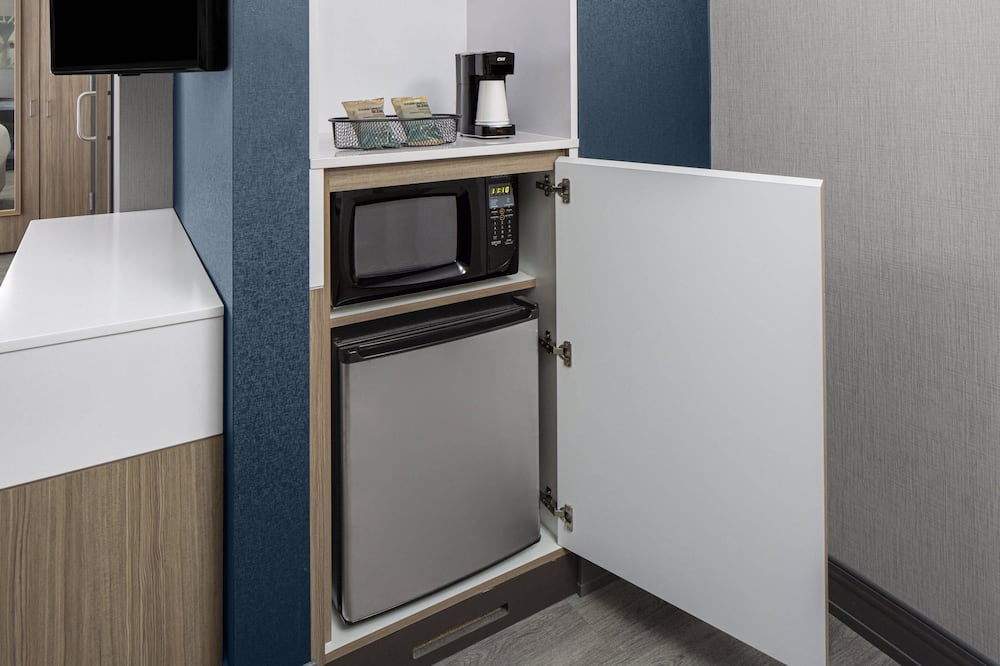 スプリングヒル スイーツ バイ マリオット イースト ラザーフォード メドウランズ / カールスタット 写真