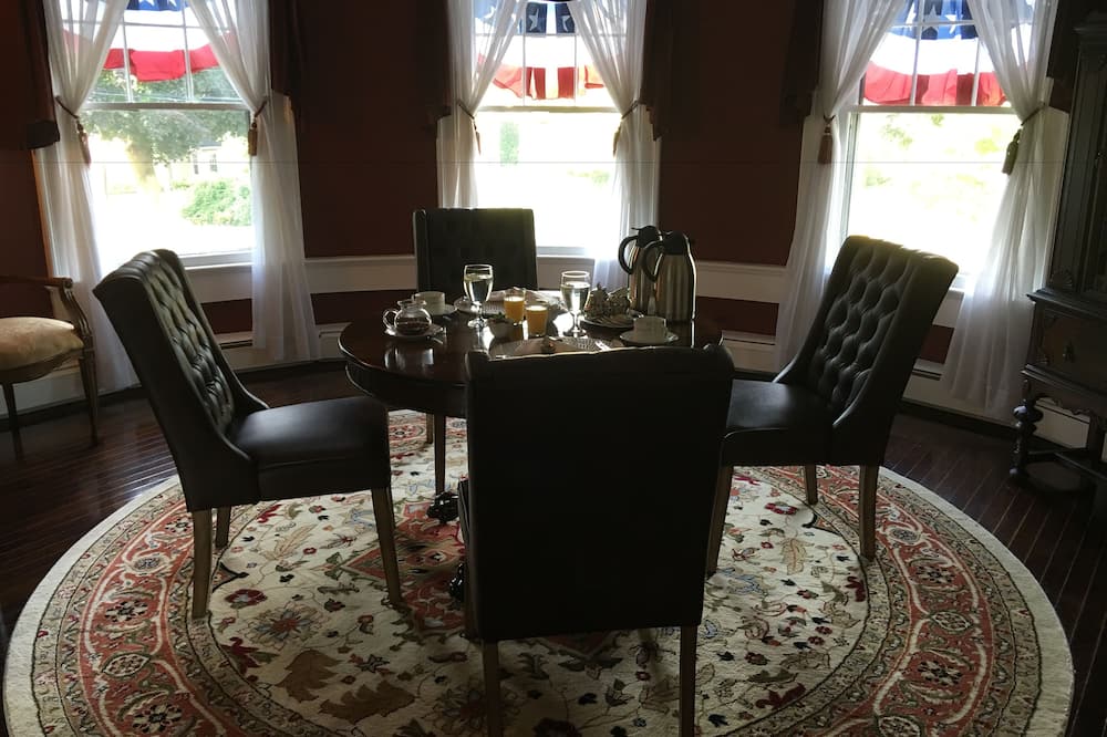 ボールドウィンズビル B&B 写真