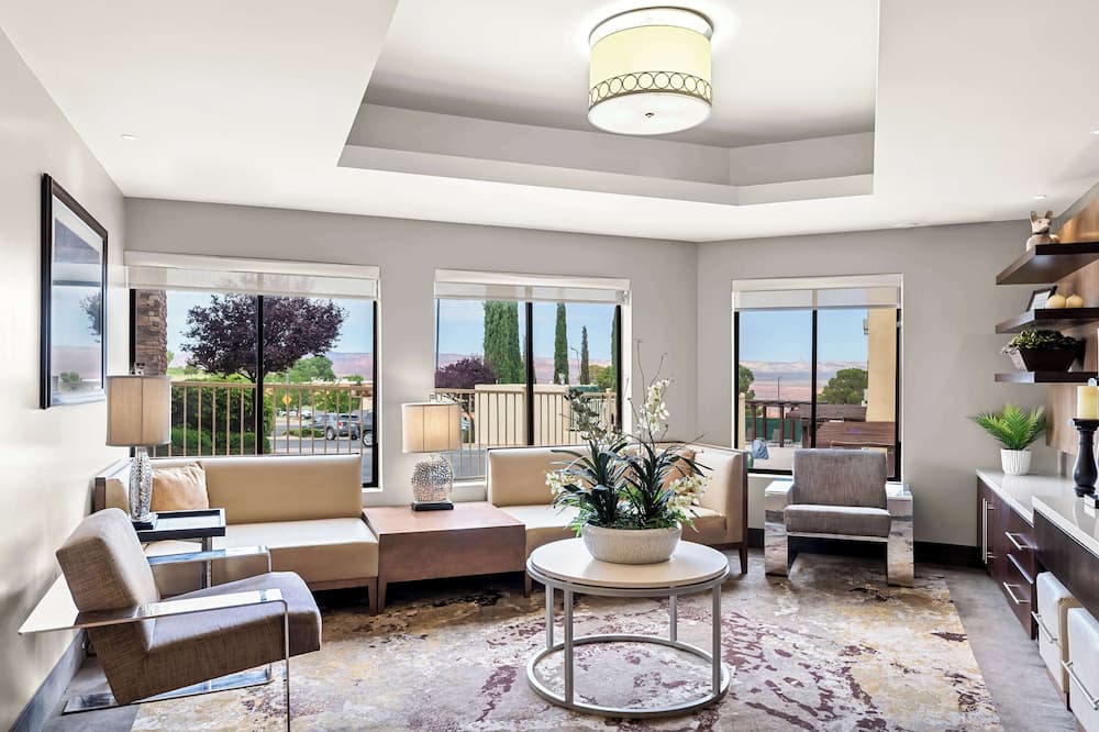 ベストウェスタン プラス アット レイク パウエル 写真