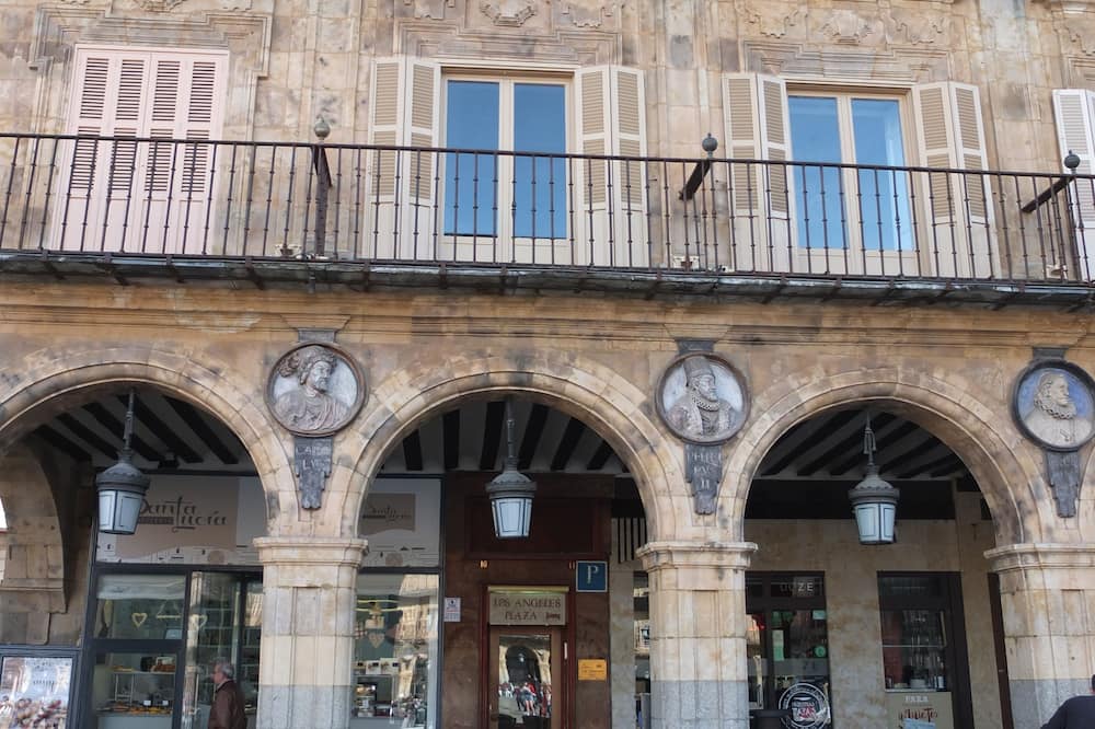 ロサンゼルス プラザ 写真