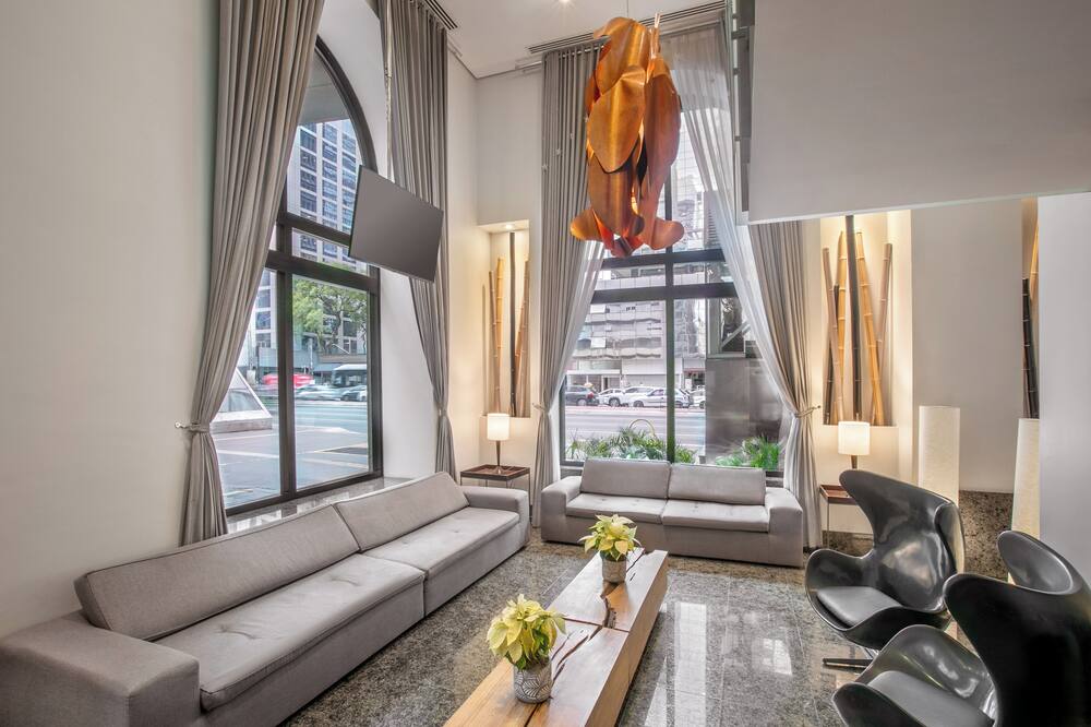 メリア パウリスタ 写真