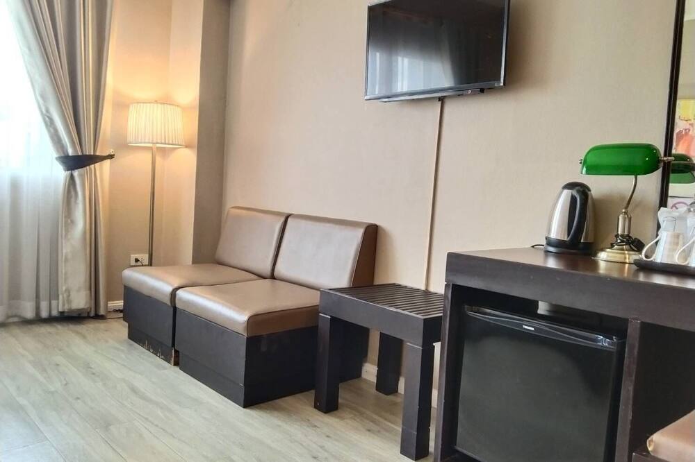 タリス アート ホテル プレー 写真