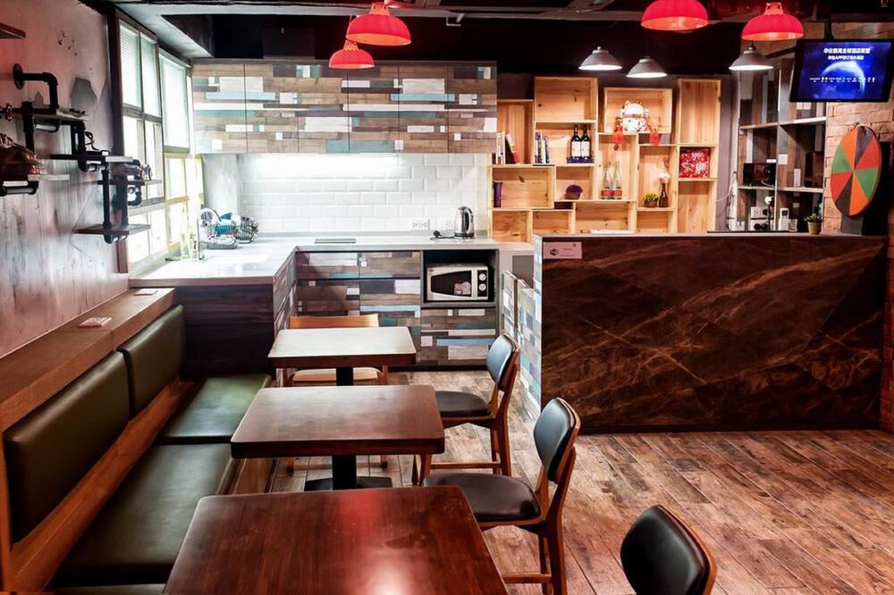 イエスイン アット YMT (〓思青年旅舍) 写真