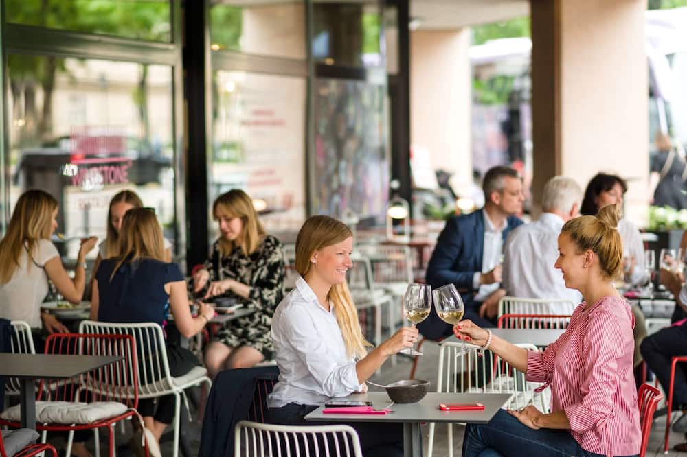 メルキュール ブダペスト コロナ 写真