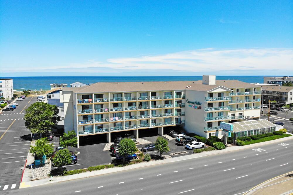 ケイマン スイーツ ホテル 写真