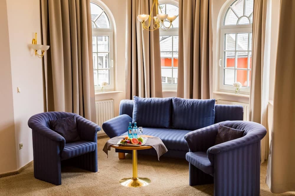 ホエル ツァ クローネ 写真