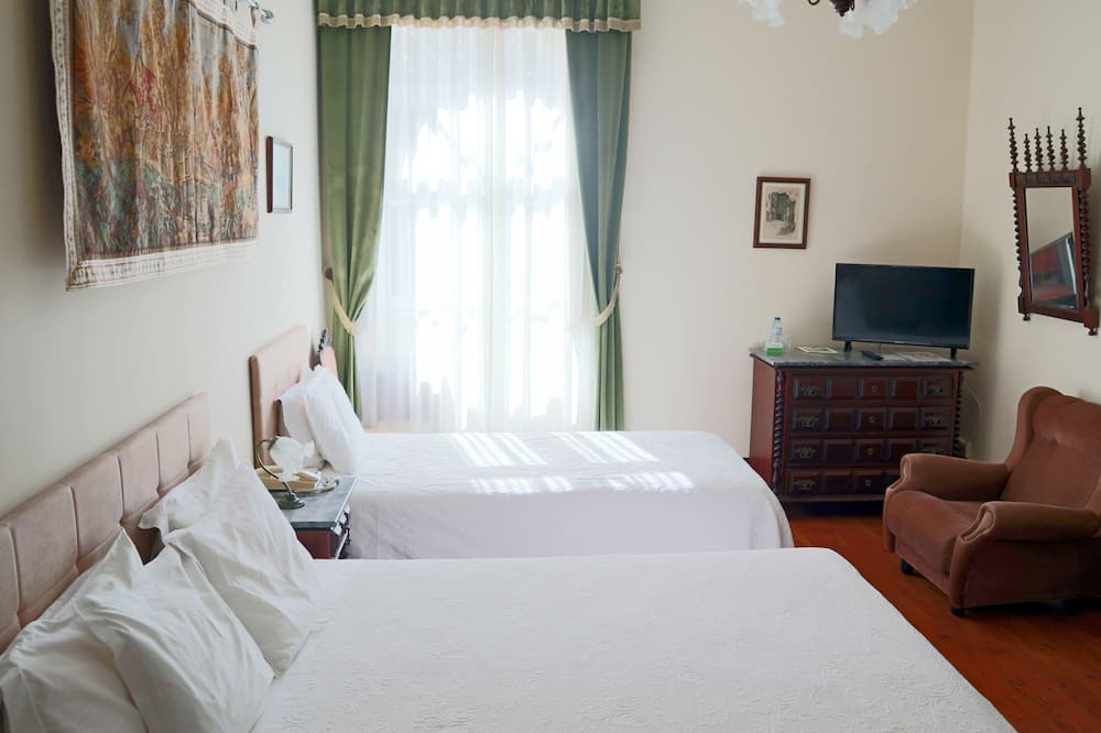 アレグレ ホテル ブサコ 写真