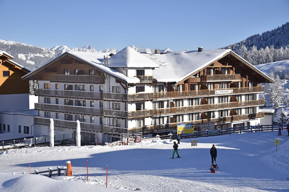 ダス アルペンハウス カチュベルク 1640 写真