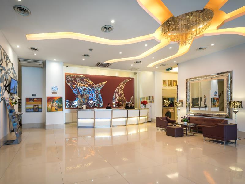 ホテル セントラル パドゥ アット シティ センター ブキッ ビンタン 写真