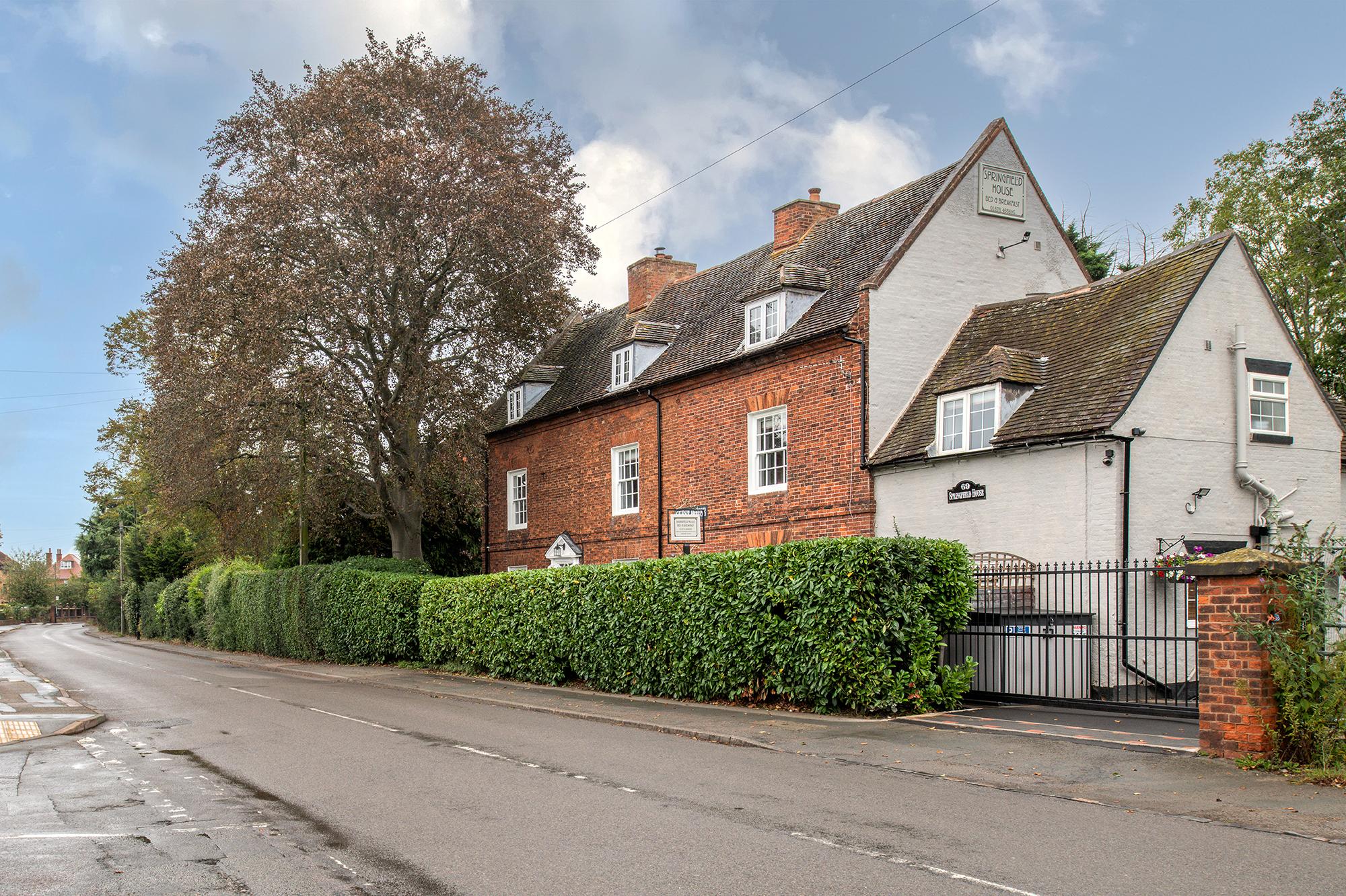 スプリングフィールド ハウス - バーミンガム空港＆NEC 写真