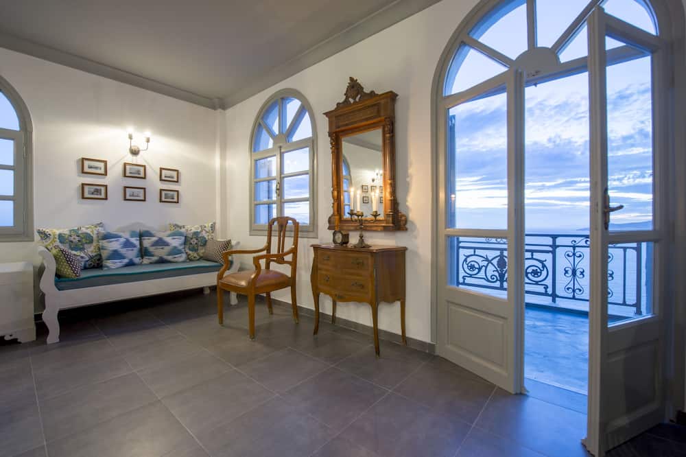 カルデラス ドルフィン ホテル 写真