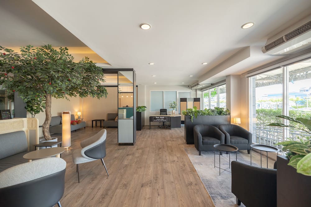 ゴールデン ジェイド スワンナプーム 写真