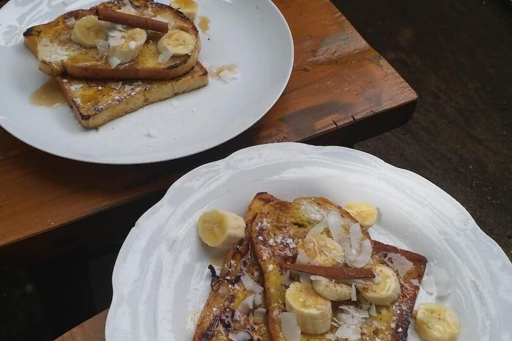 デジャヴ ホテル 写真