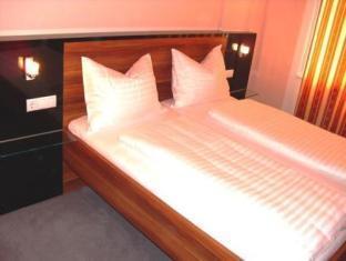 シティ ルームズ ホテル 写真