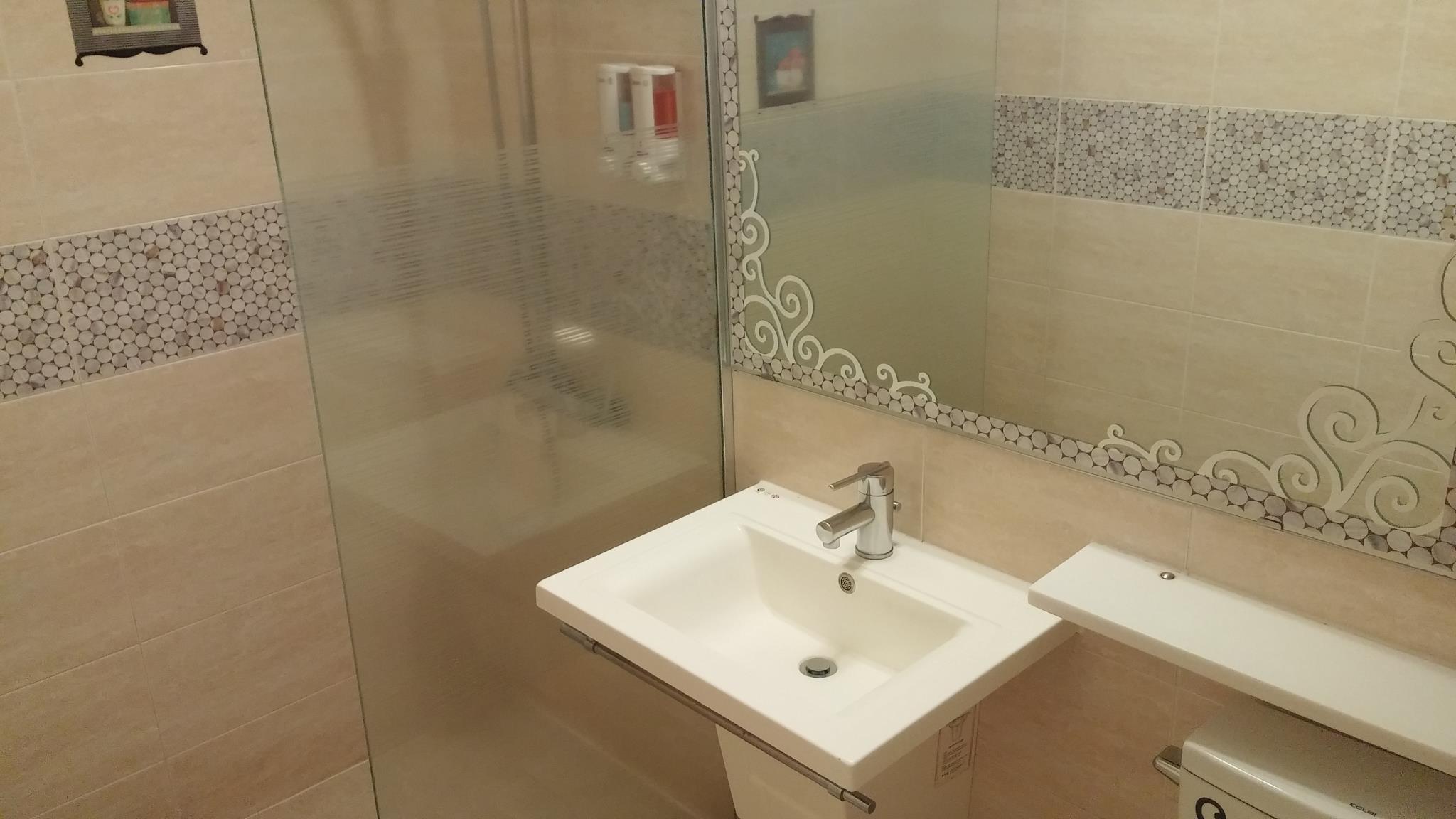 ディッセンバー ホテル 写真