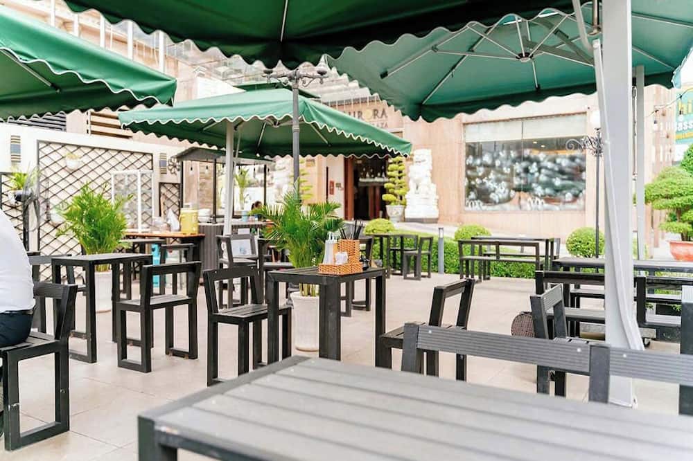 オーロラ ホテル 写真