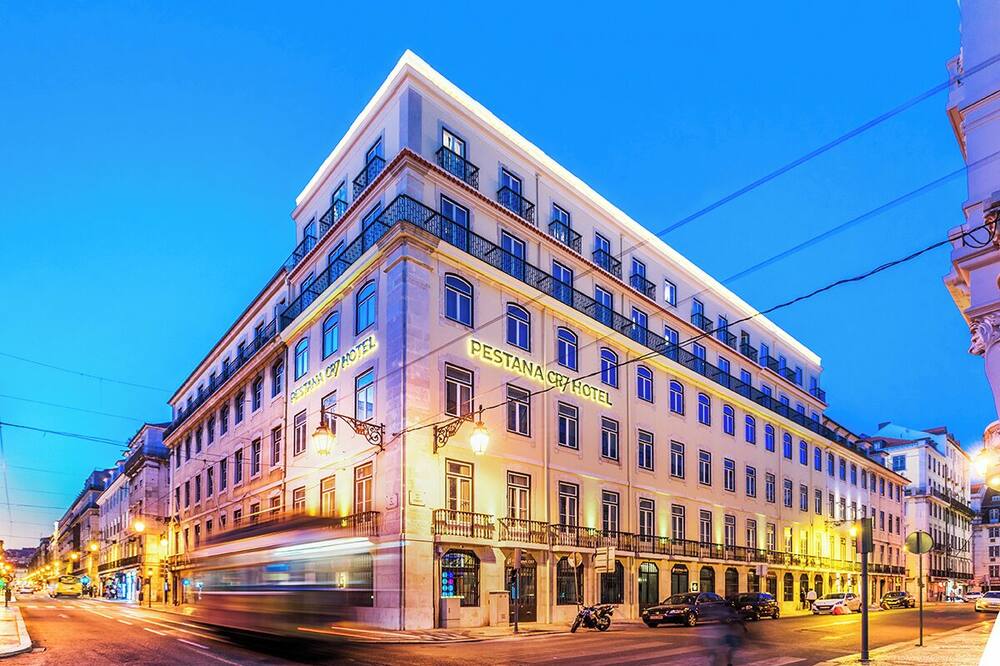 ペスターナ CR7 リスボア 写真