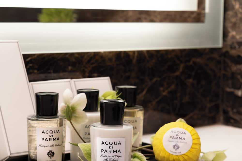 ザ ファースト アルテ 写真