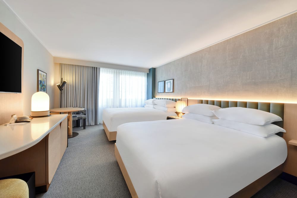 キンプトン シータ ニューヨーク タイムズスクエア バイ IHG 写真