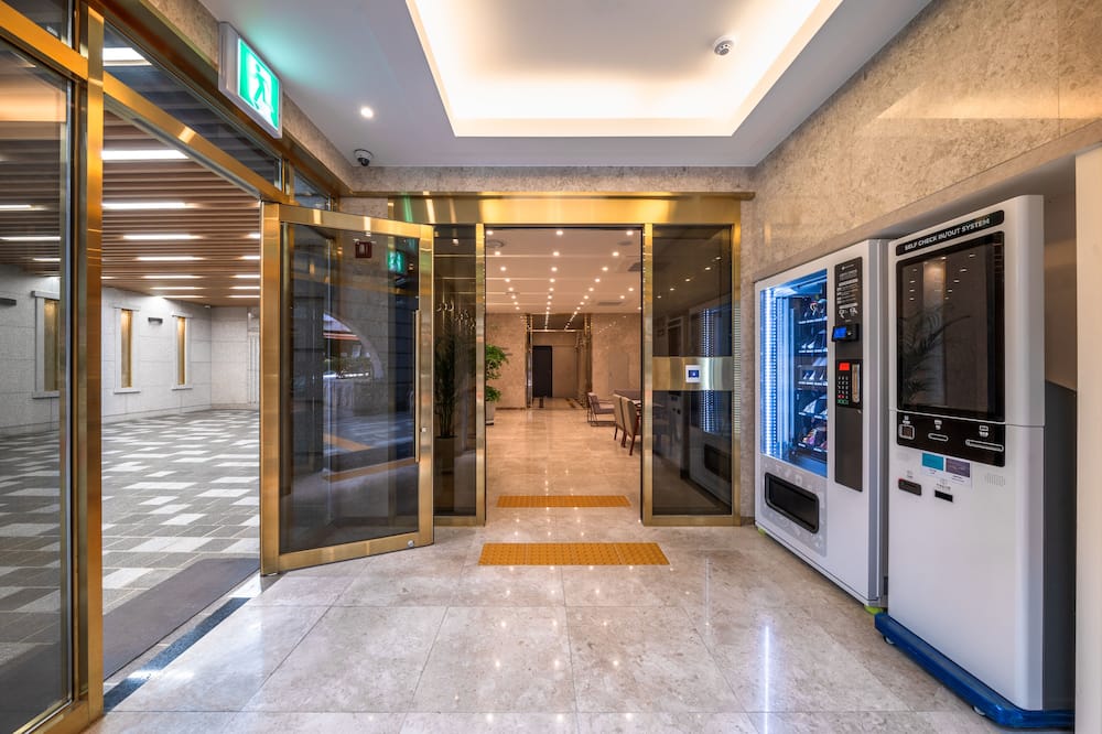 コンフォート イン ヨイド 写真