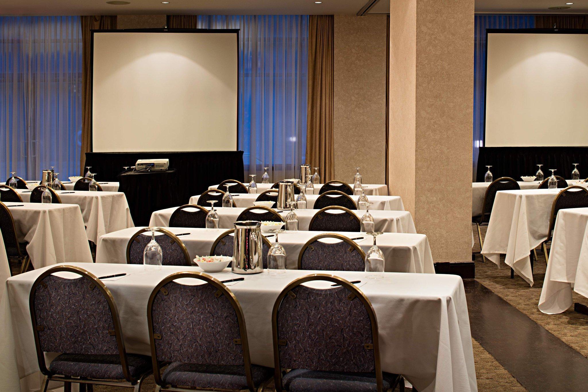 デルタ ホテルズ ウィスラー ビレッジ スイーツ 写真