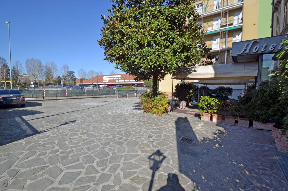 ホテル レジデンス 写真