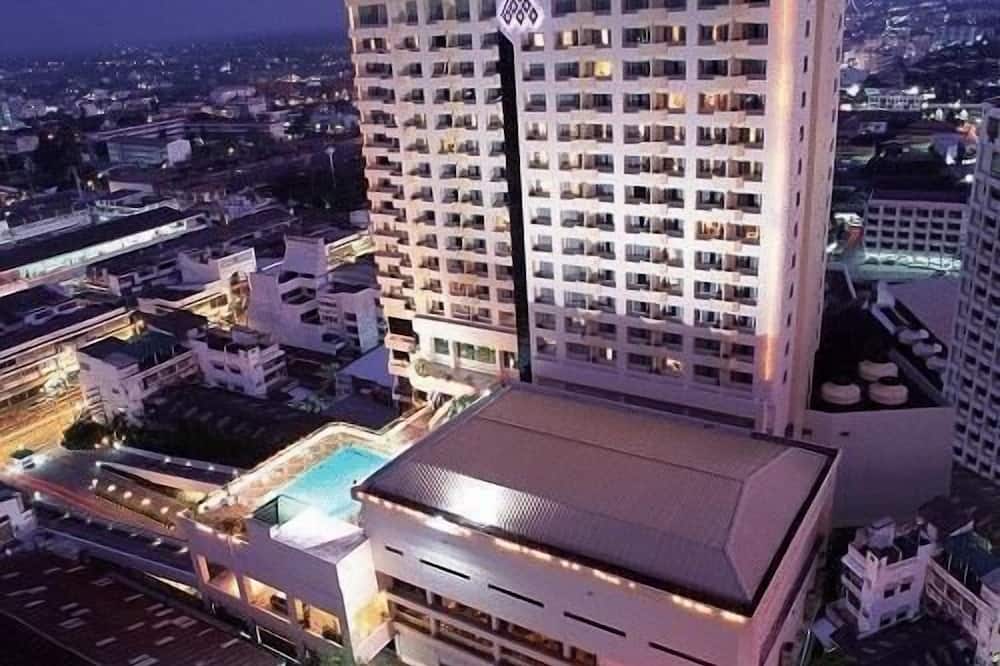 チャロン タニ コンケン ホテル 写真