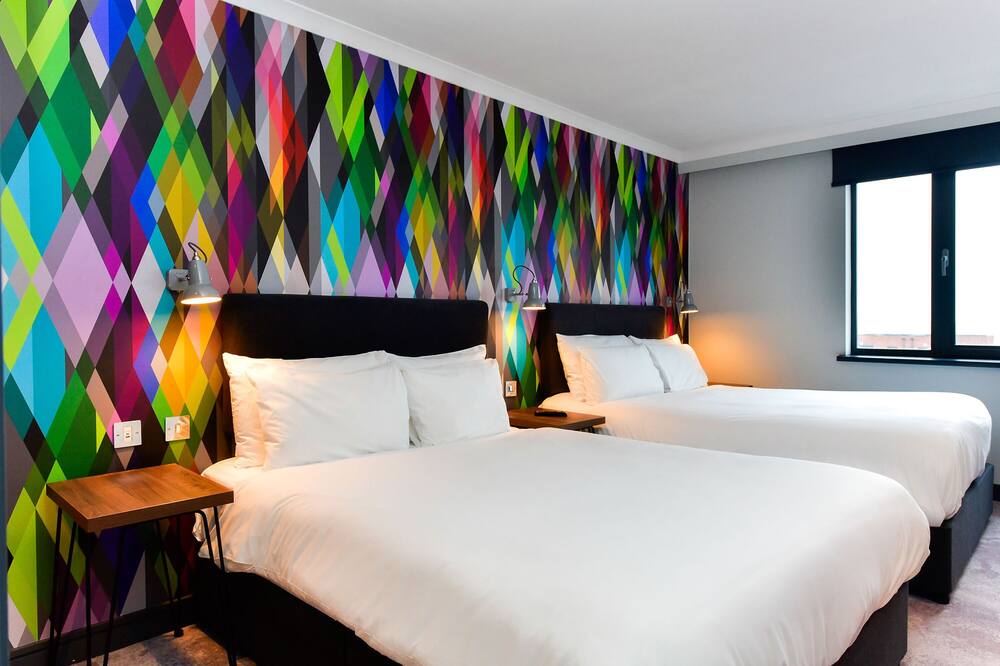 Village Hotel Cardiff 写真