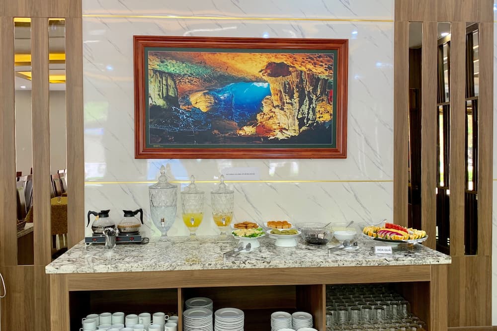 ホテル エマ 写真