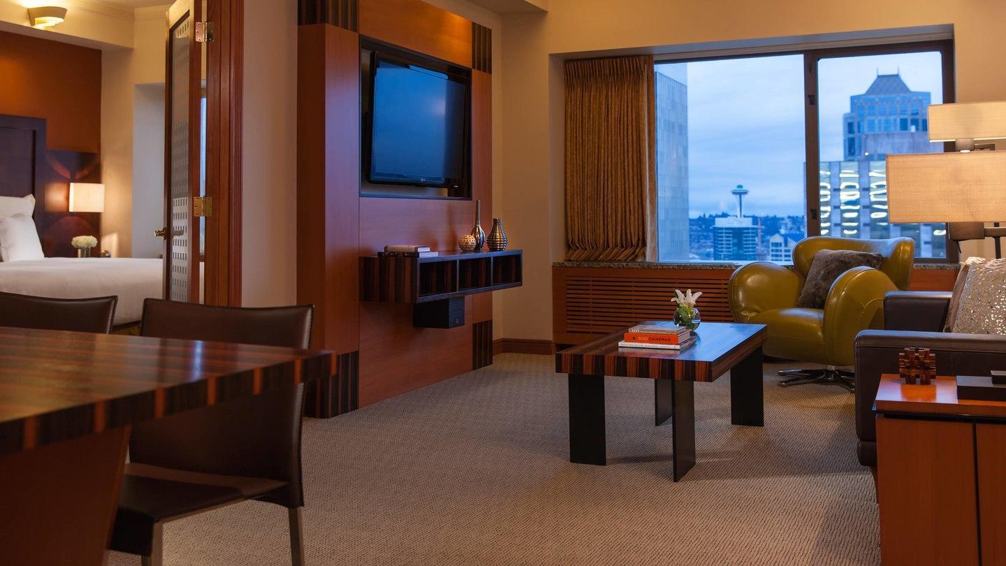 ルネッサンス シアトル ホテル 写真