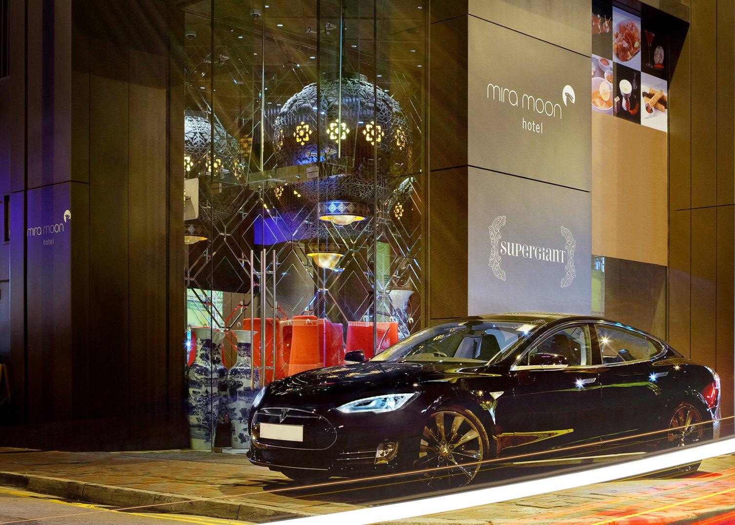 ミラ ムーン 写真