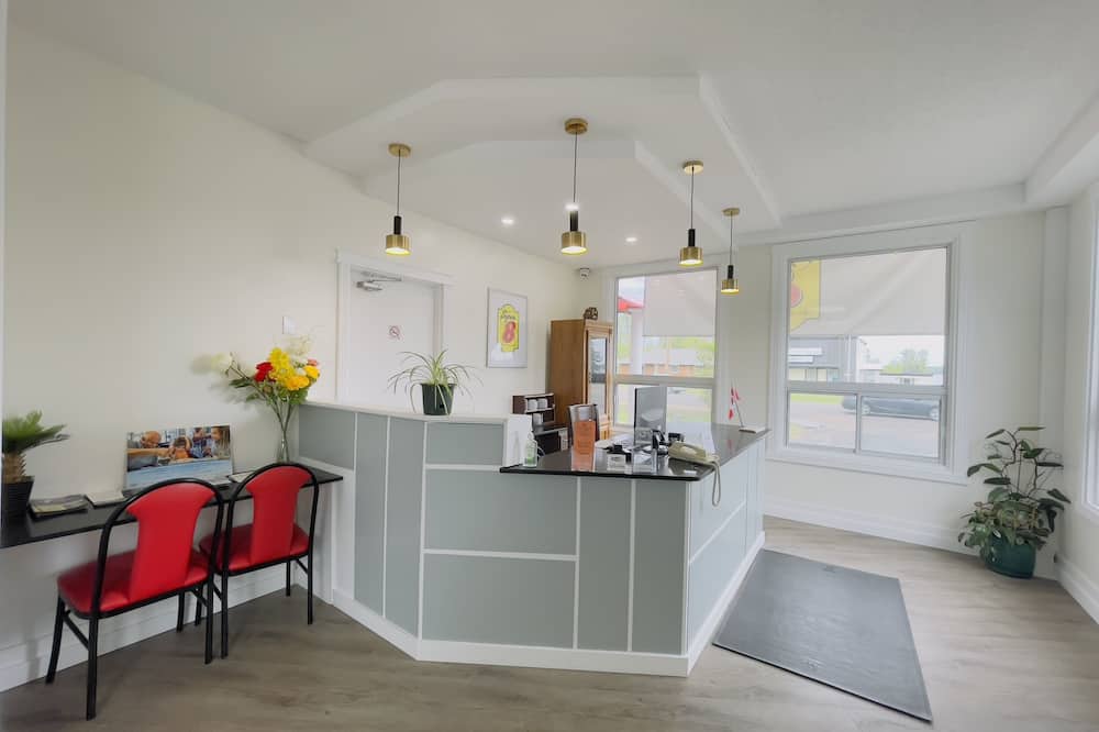 スーパー  8 バイ ウィンダム ペンブローク 写真