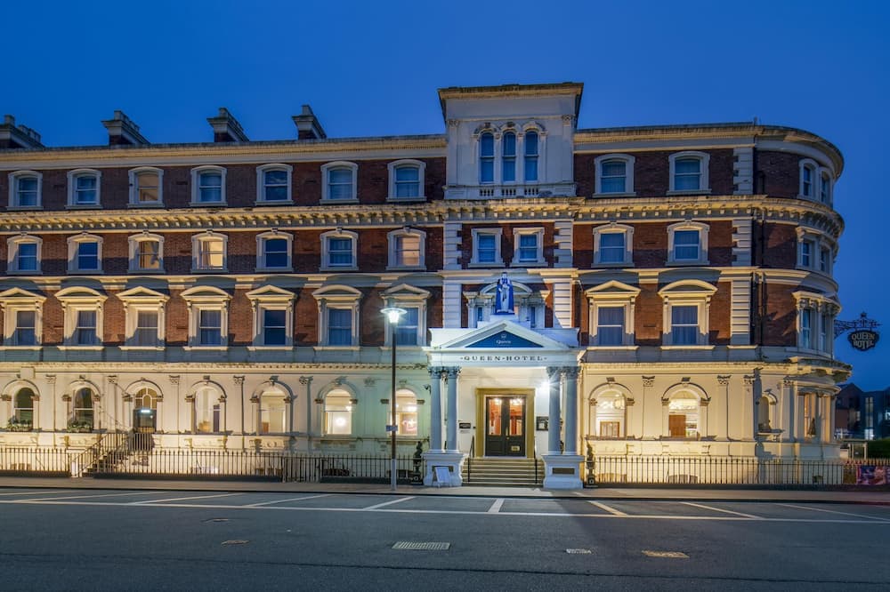 ザ クイーン アット チェスター ホテル BW プレミア コレクション 写真