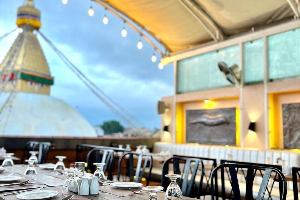 ホテル パドマ 写真