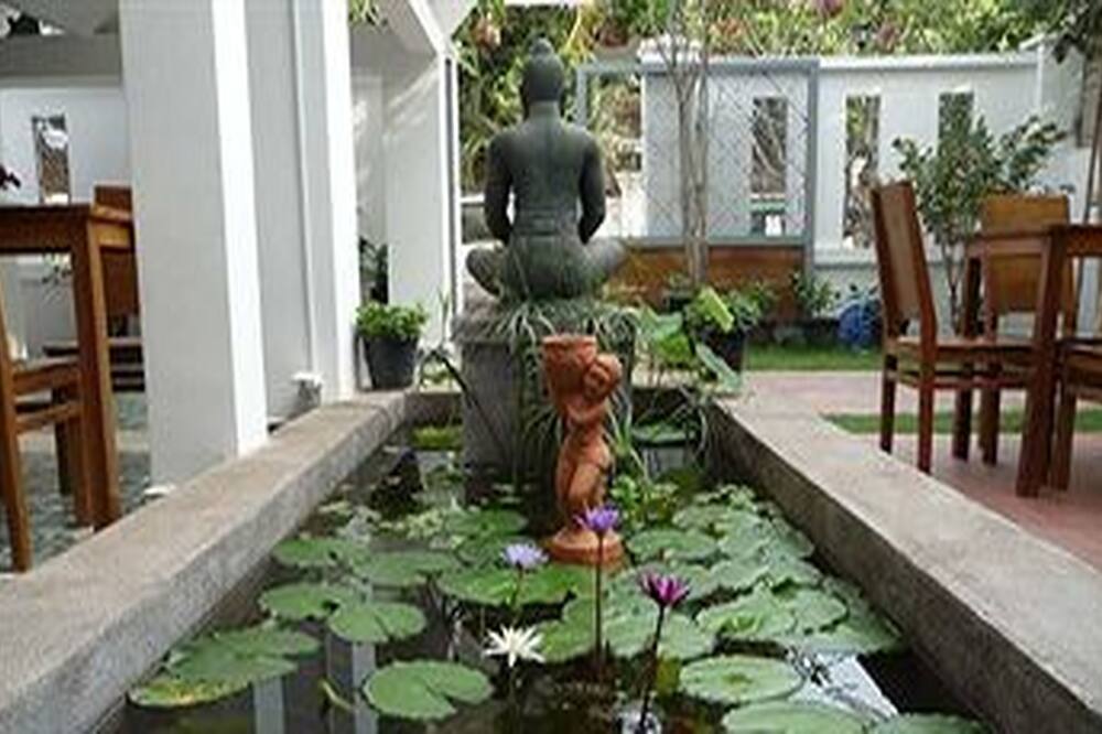 ジャスミン テラス ヴィラ ブティック ホテル 写真