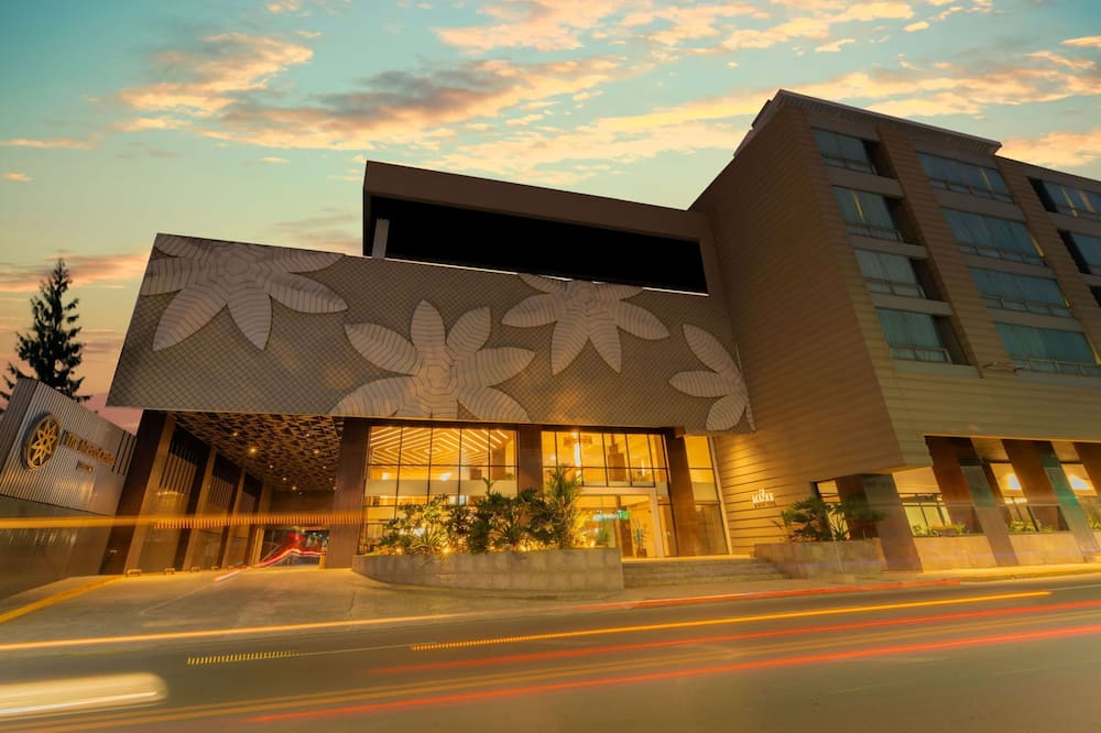 メトロセンター ホテル & コンベンション センター 写真