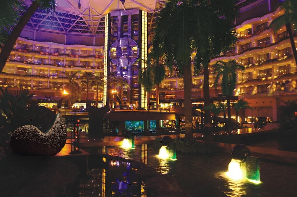 サハラ スター ホテル 写真