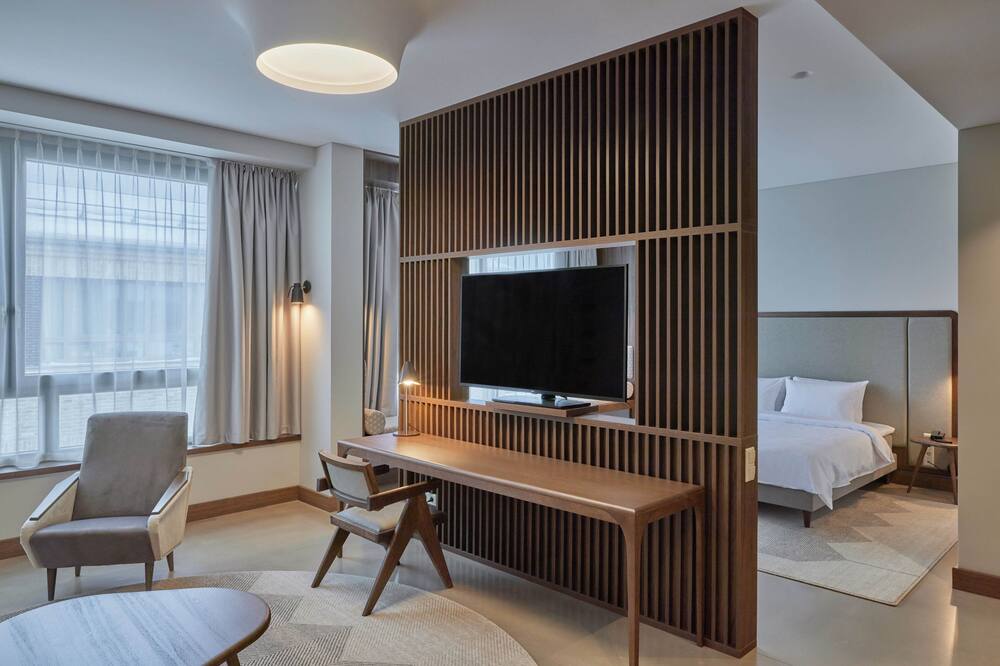 ネリンガ ホテル 写真