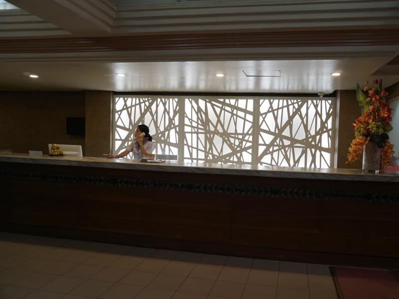 グランド シティ ホテル 写真