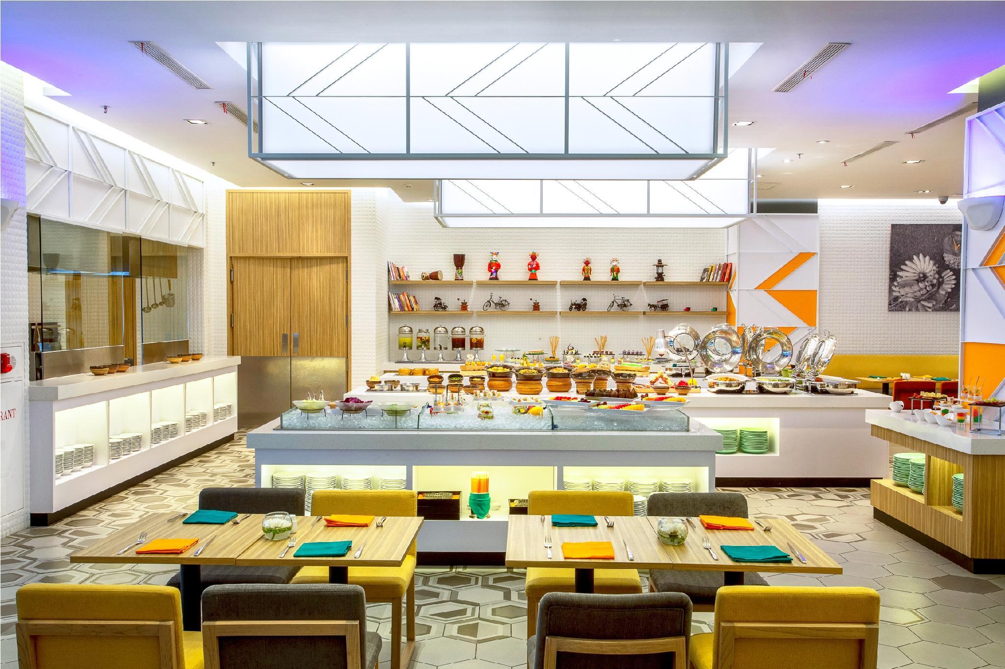 ハリス ホテル&コンヴェンションズ ケラパ ガディン 写真