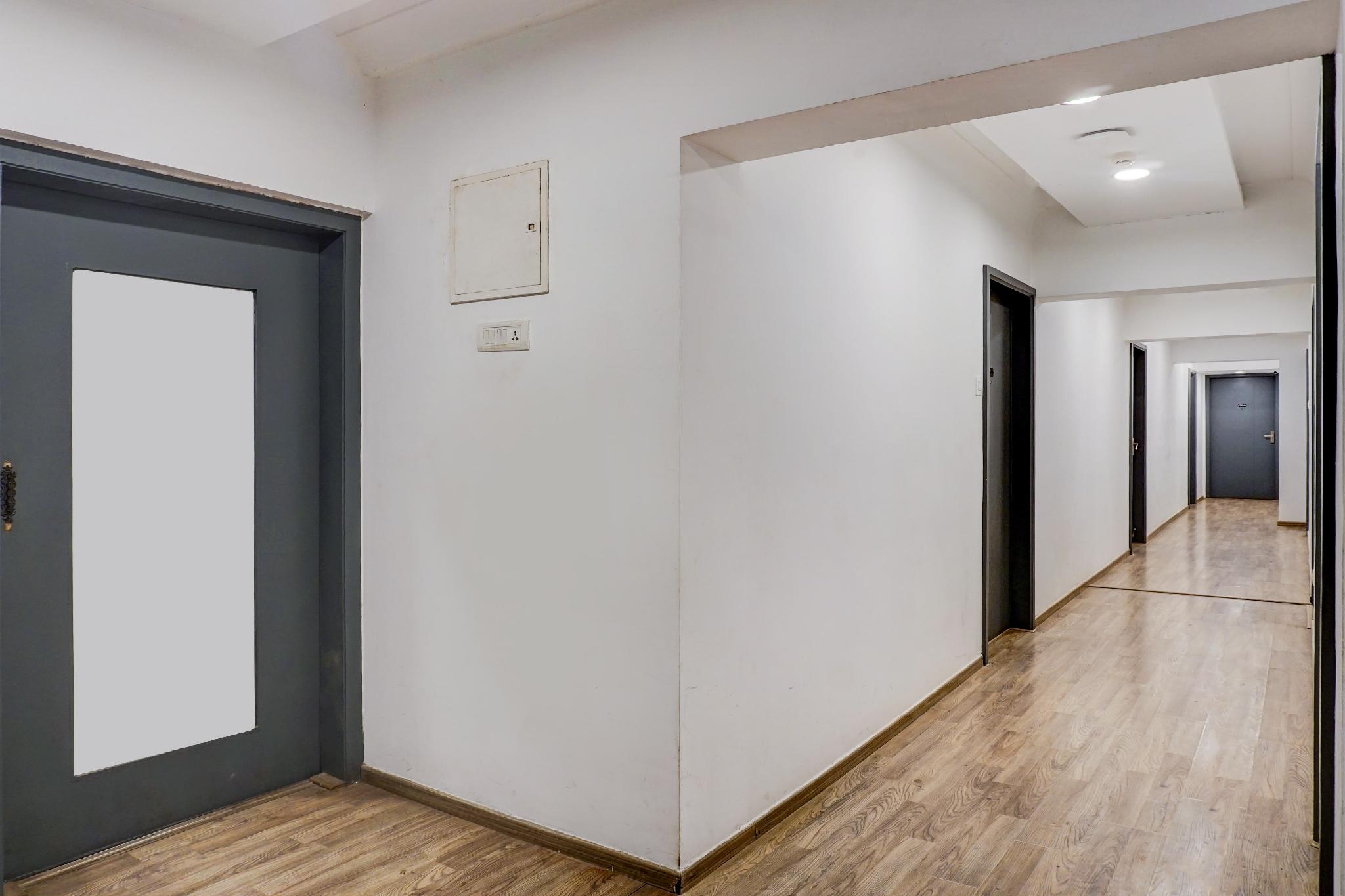 スーパー タウンハウス ボンベイ エキシビション センター ゴレガオン 写真