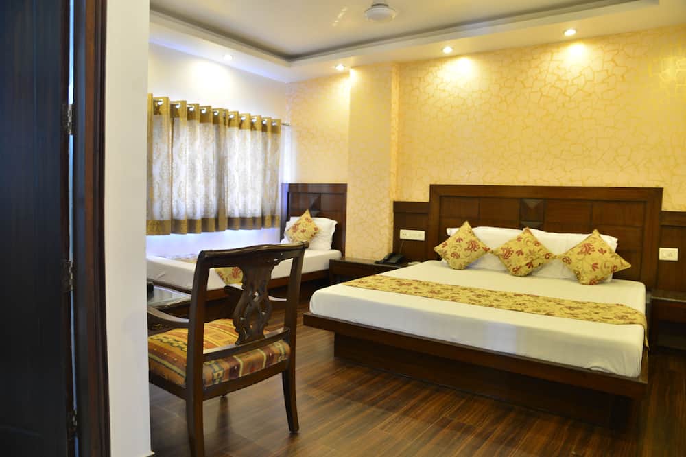 ホテル エーマックス イン 写真